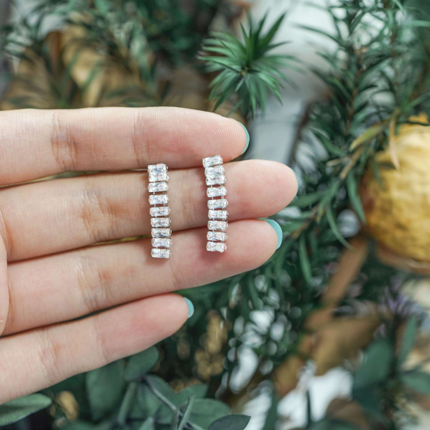 Chain Dangling Earrings